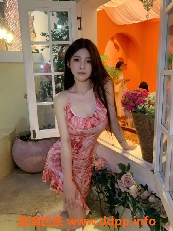 成都楼凤资源信息,成华区美眉，24岁165cm身材好，700元/60分钟