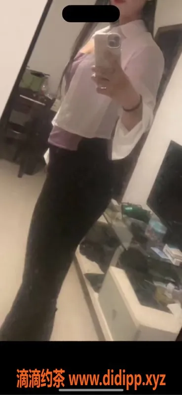 广州楼凤资源信息,番禺𤋮𤋮：400水费大胸少妇，魅力无限