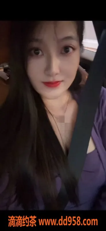 广州楼凤-番禺𤋮𤋮：400水费大胸少妇，魅力无限