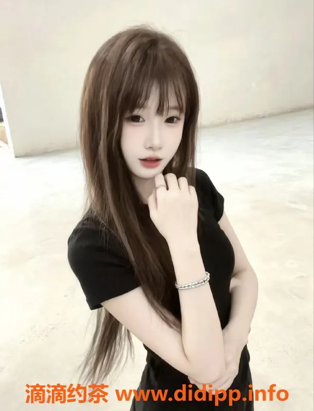 广州楼凤资源信息,白云小月，大长腿嫩妹，水费700p