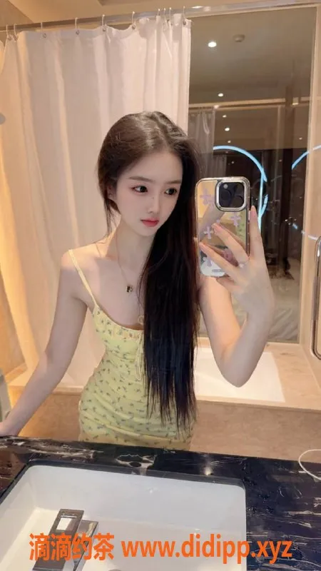 深圳楼凤-南山张曼曼，166cm/B罩杯，1100P起