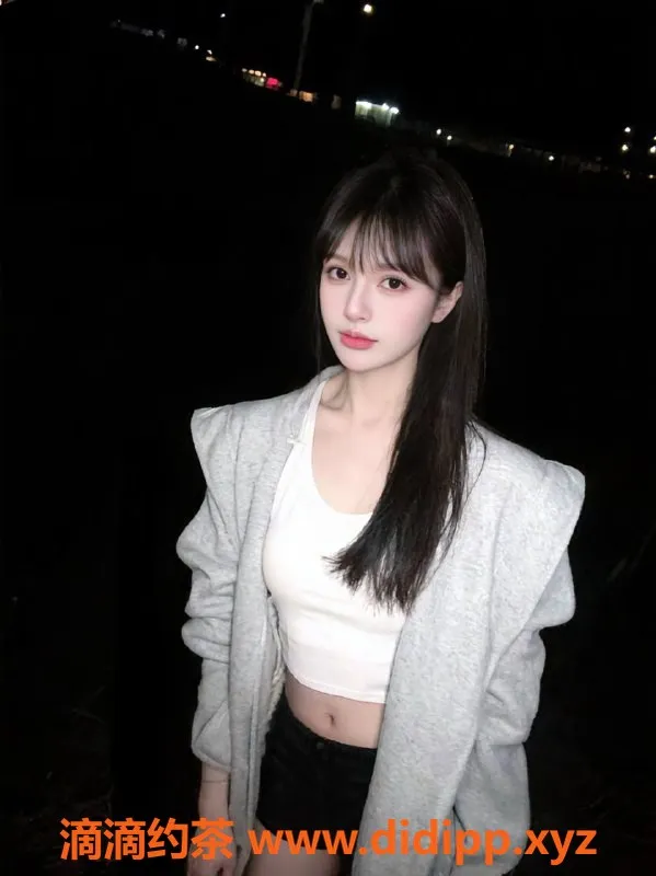 广州楼凤-天河嫩妹貂蝉，1000元体验长腿魅力