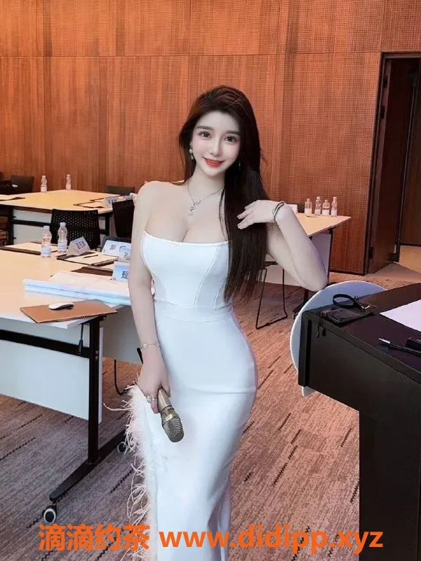 深圳楼凤-福田苏苏 174cm F杯 1800元激情服务