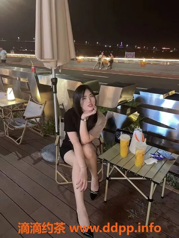 佛山楼凤-佛山南海飞飞，课费500-800，服务超棒！