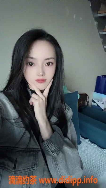 杭州楼凤-杭州拱墅艾琳，22岁，168cm，兼职护士陪浴服务