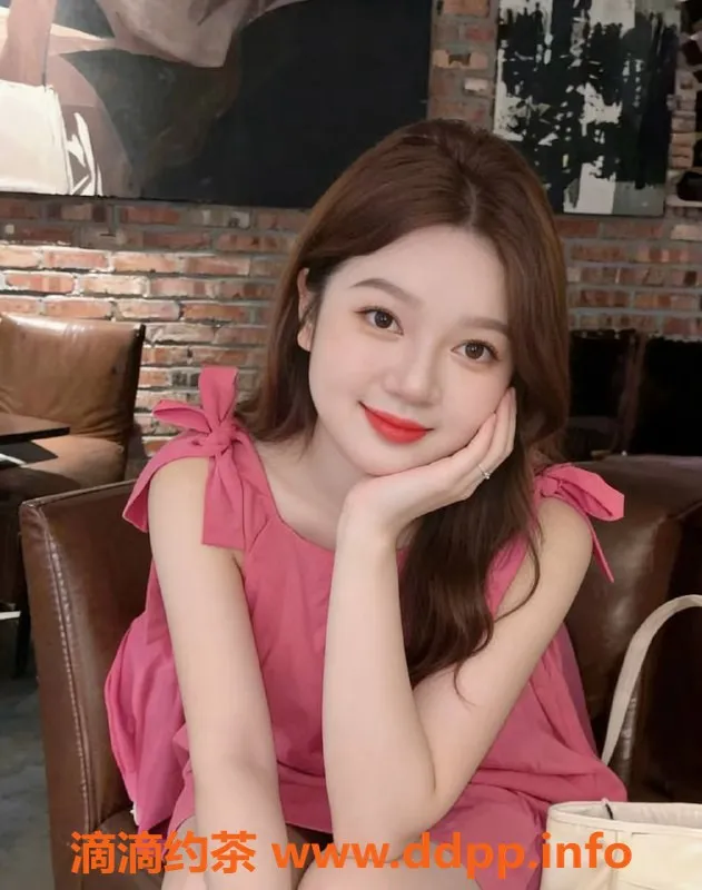 广州楼凤-天河小摆，嫩妹大胸，水费500p，服务超赞