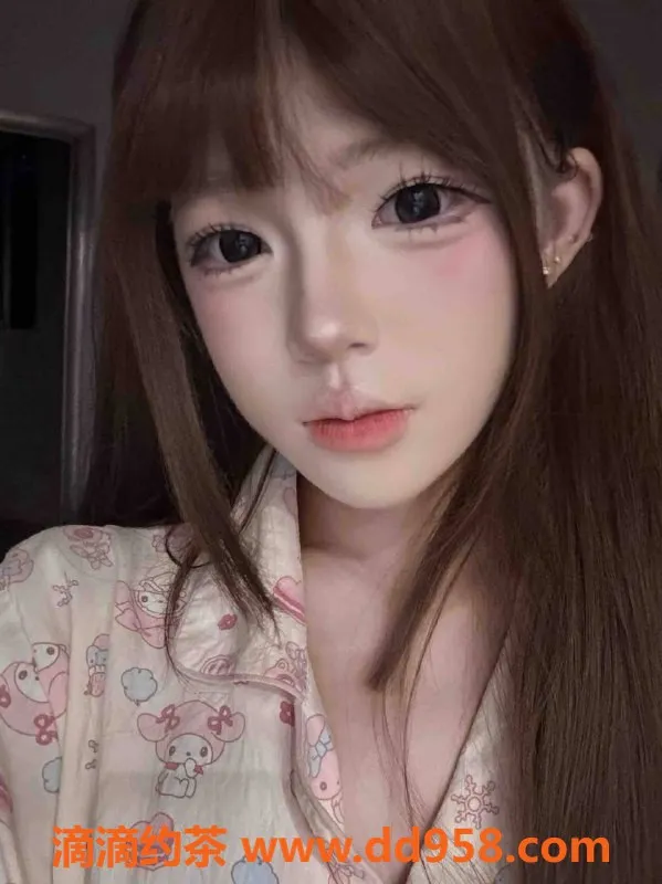 深圳楼凤-深圳福田雪碧，700元嫩妹服务体验