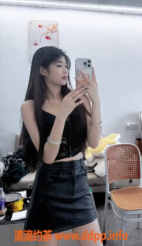 广州楼凤-天河嫩妹琪琪，水费800p，超靓出击！