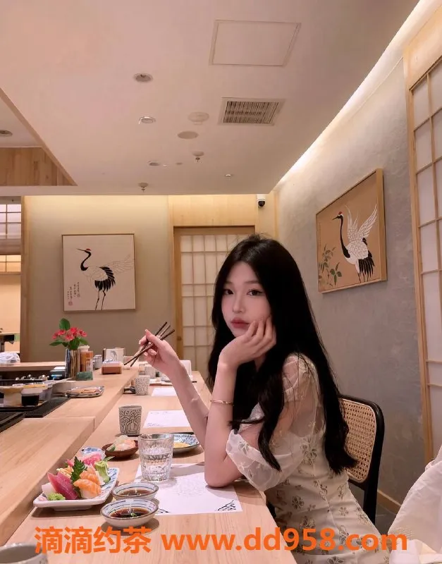 深圳楼凤-福田嫩妹苏酥，900起，制服指划服务等你来体验