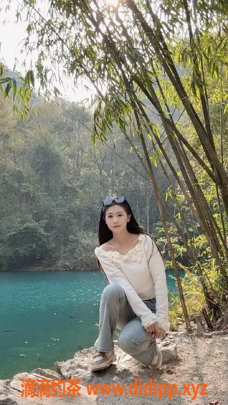 广州楼凤-番禺嫩妹蓉子，舌吻服务700p