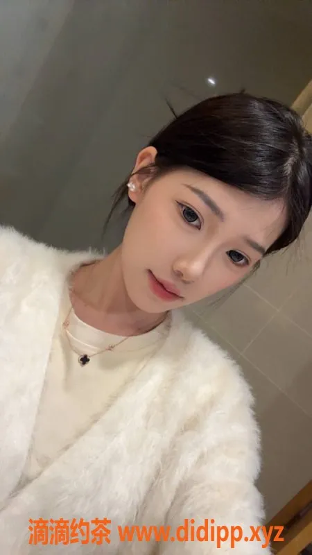 深圳楼凤-龙岗坂田小雅，900元服务，诱惑无限