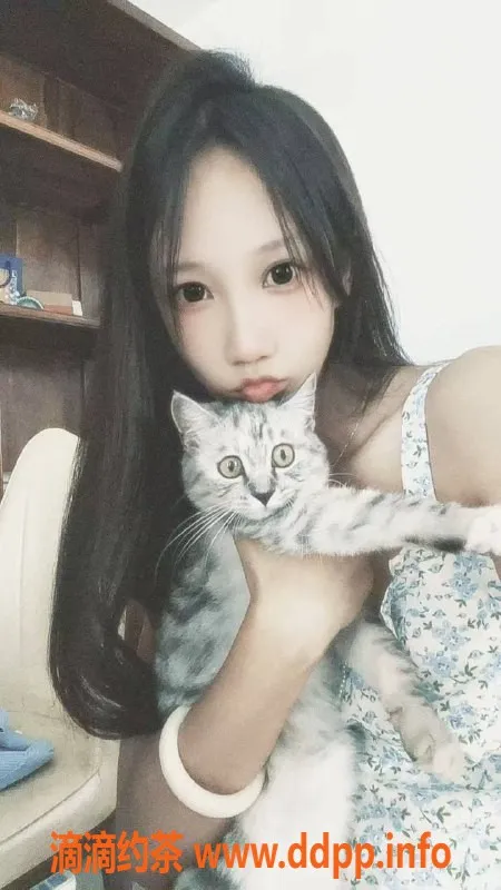 广州楼凤-天河嫩妹睇婉，600水费双飞服务！