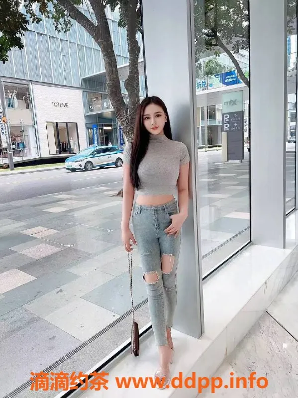 深圳楼凤-龙华艺可大波，600起，超养眼！