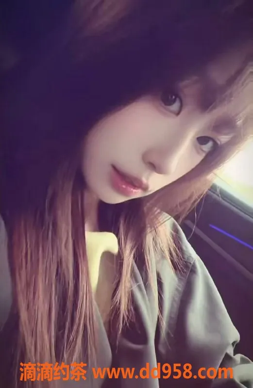 广州楼凤-天河嫩妹欣巴克，水费800，热情服务等你体验！