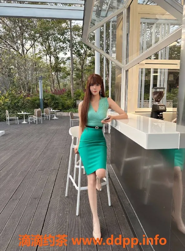 深圳楼凤-南山雅萱，高挑长腿，1200元更尽兴