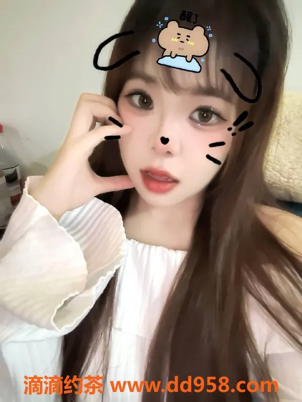 广州楼凤-天河嫩妹若离，600水费，热情舌吻等你来体验