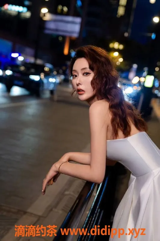 广州楼凤-天河申雪倩，175厘米DJ女郎，水费800