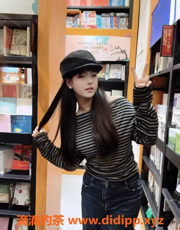 武汉楼凤-洪山美奈子，服务超赞，身材平均8分