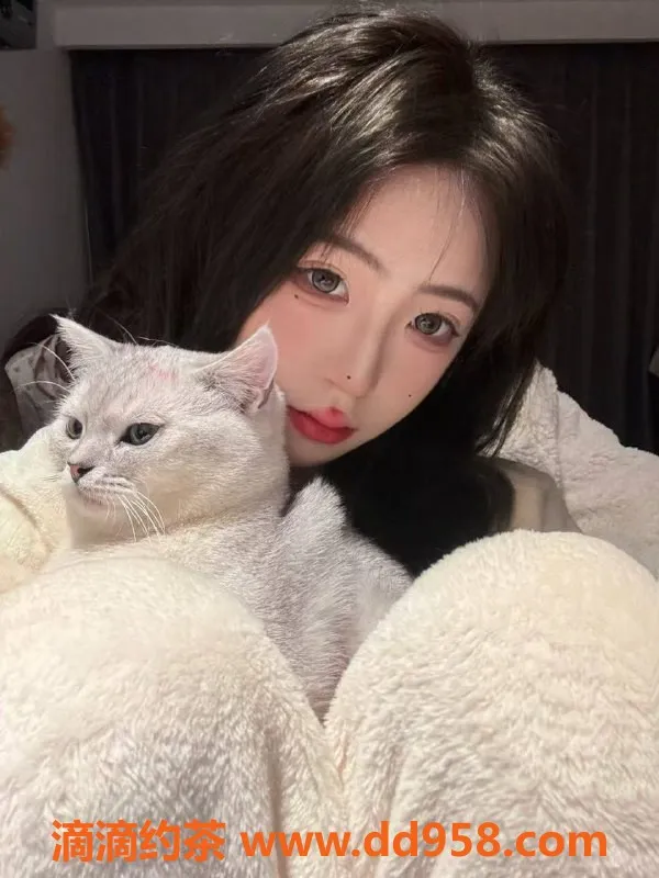 广州楼凤资源信息,广州天河杏子，800元/次，完美体验等你来！