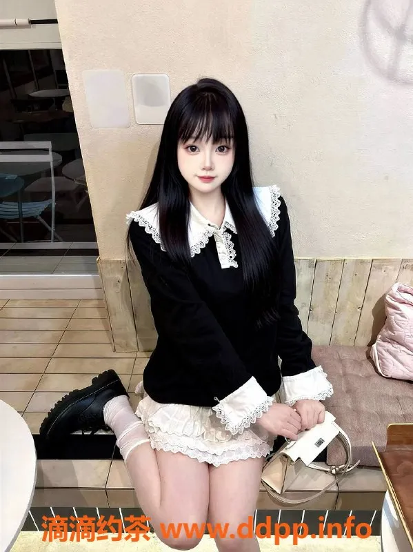 广州楼凤-天河嫩妹可可，水费700p，来体验吧！