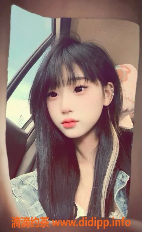 广州楼凤-越秀小柒，嫩妹，水费900p，快来体验！