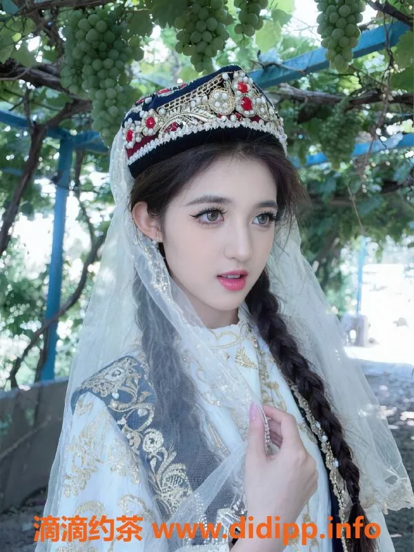 深圳楼凤-罗湖宣萱，1500元鸳鸯浴，魅力无限