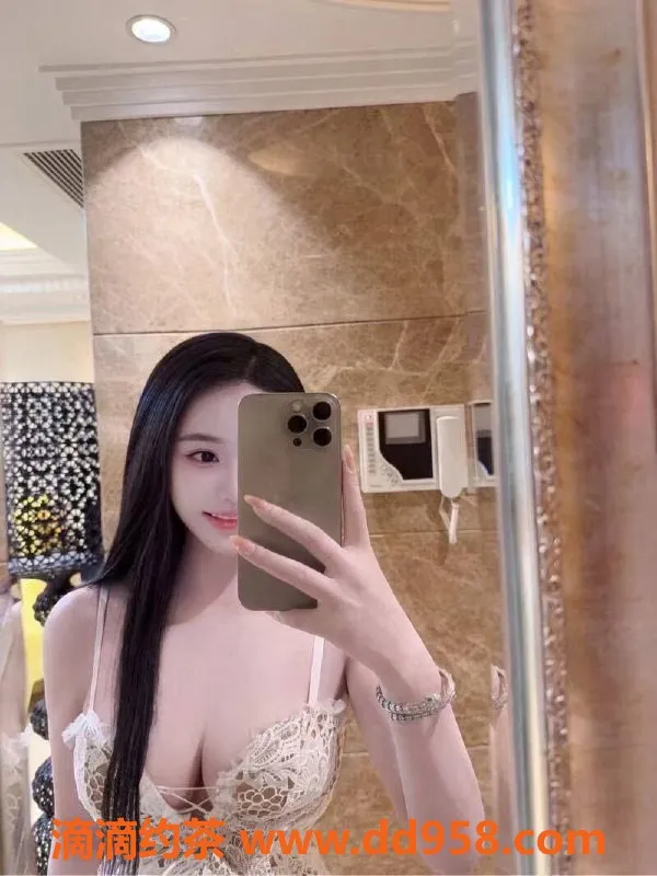 广州楼凤-天河御姐李菲儿，水费1100p等你来享受！