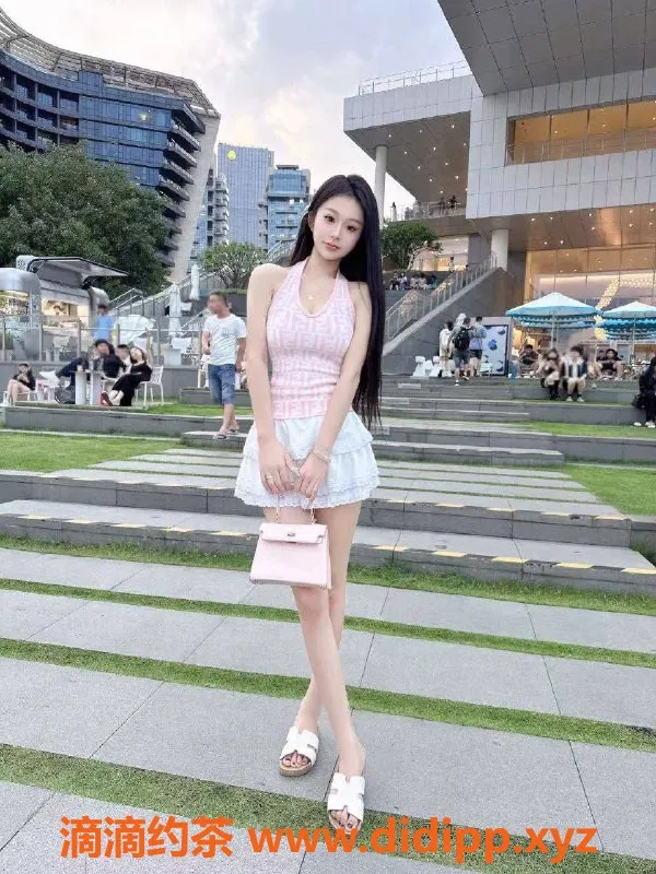 沈阳楼凤-中山区小美美，课费800，颜值服务优