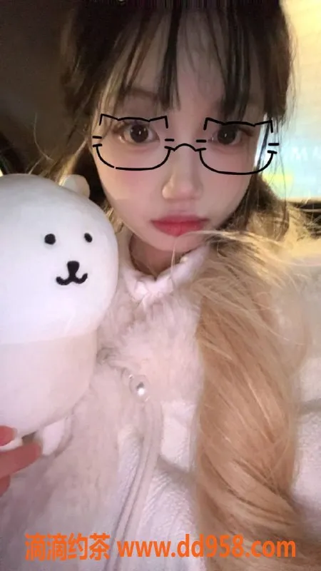 成都楼凤-龙泉小鱼，清纯萝莉，颜值高、服务好