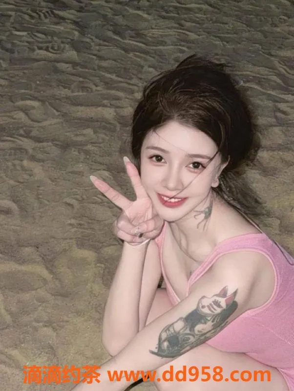 湛江楼凤-湛江姜妍，165cm，50KG，性感小姐姐制服诱惑