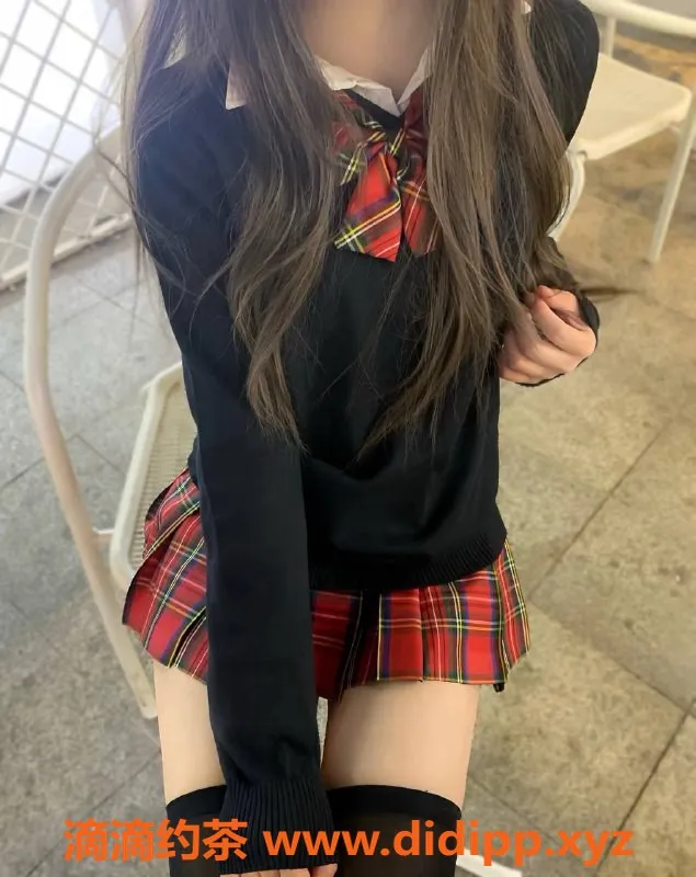 广州楼凤-天河嫩妹七七，水费900p！