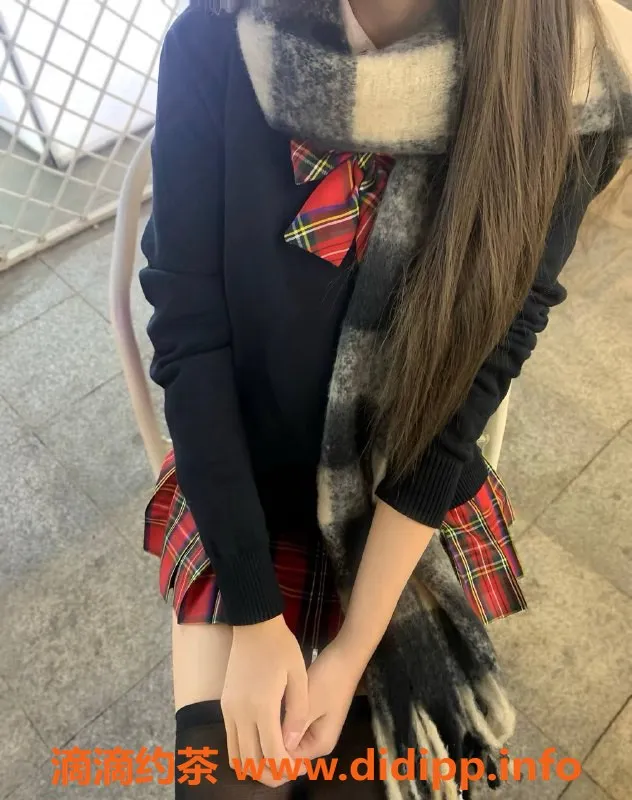 广州楼凤-天河嫩妹七七，水费900p！