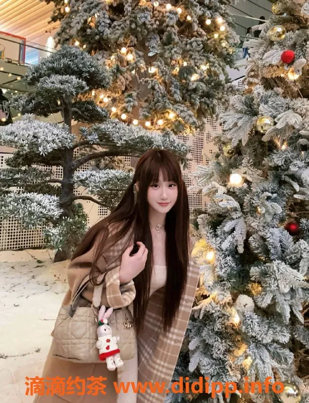 深圳楼凤-龙岗王咪咪，1300元超值服务！