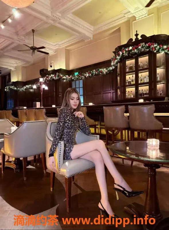 湛江楼凤-湛江凯莉，172cm，50kg，胸A+，服务体验超赞