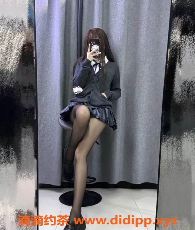 武汉楼凤-武昌CC，颜值高，服务好，7p起！