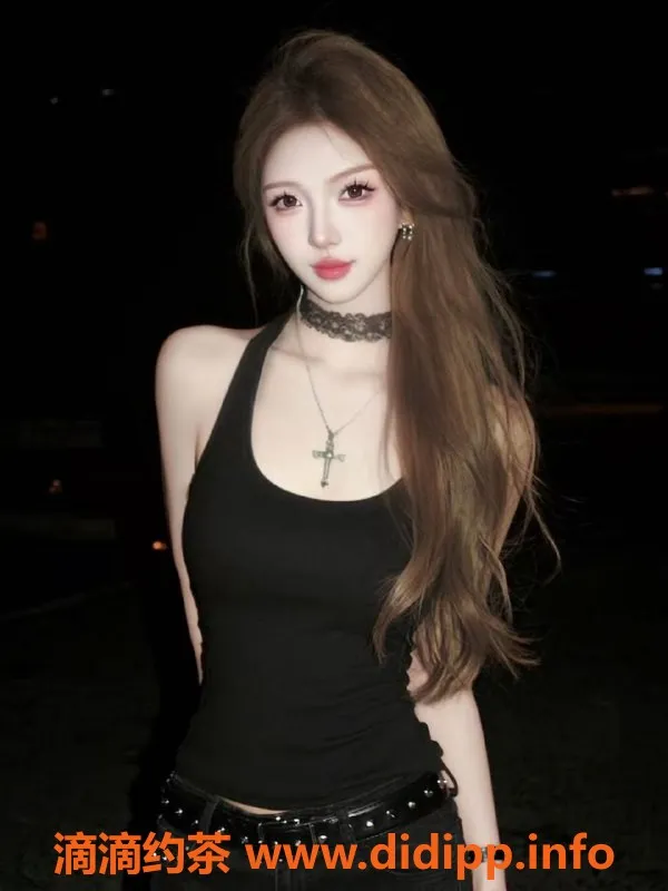 无锡楼凤-06超嫩萝莉酱，天然白🐱，69元服务体验