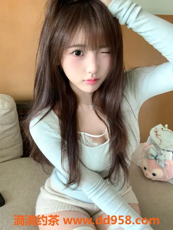 无锡楼凤-滨湖区梦瑶，168cm，48kg高颜值陪浴服务