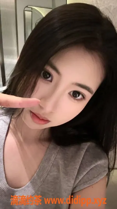 深圳楼凤-福田一葵，1000元舌吻制服服务