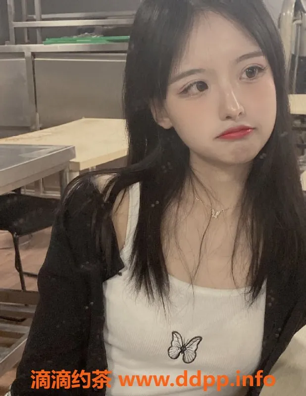 广州楼凤-天河嫩妹昭昭8P鸳鸯浴服务