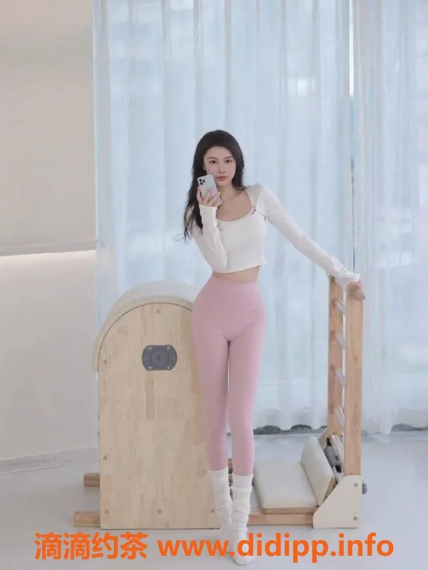 扬州楼凤-扬州邗江苏畅，优质服务，预约热潮！