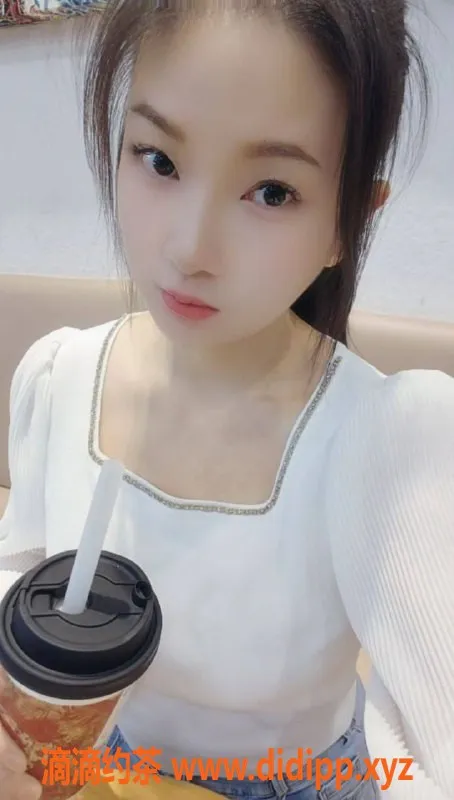 广州楼凤-白云洁儿，身材诱人，课费400元