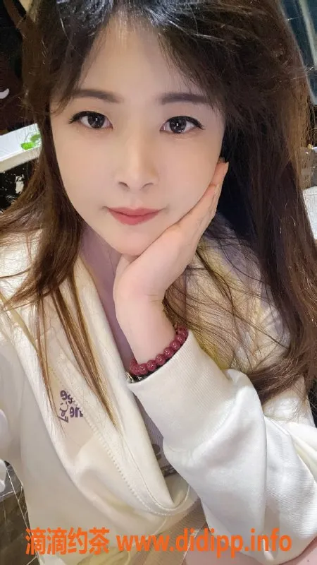 广州楼凤-天河慕雪，80斤靓女，服务优惠