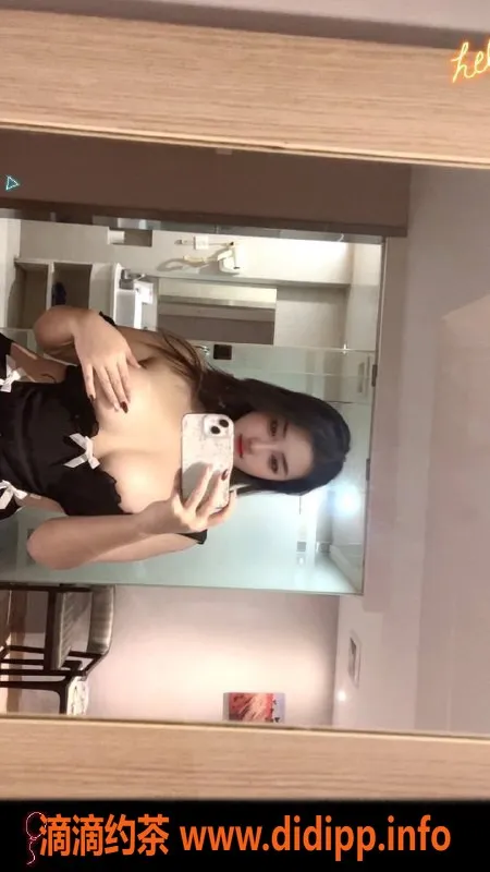 广州楼凤-顺德小9，600元享舌吻与六九服务