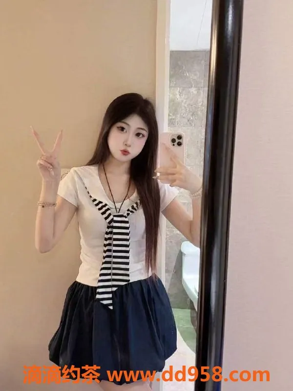 常州楼凤-新北龙湖嫩妹，陪浴口调情服务，600-800p