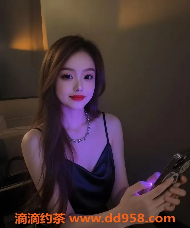 中山楼凤-优质服务300元，洗吹做400元等你体验