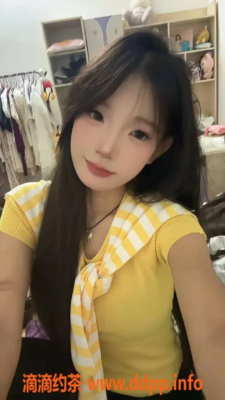 成都楼凤资源信息,成华区高颜值18岁童颜妹子，身材C杯