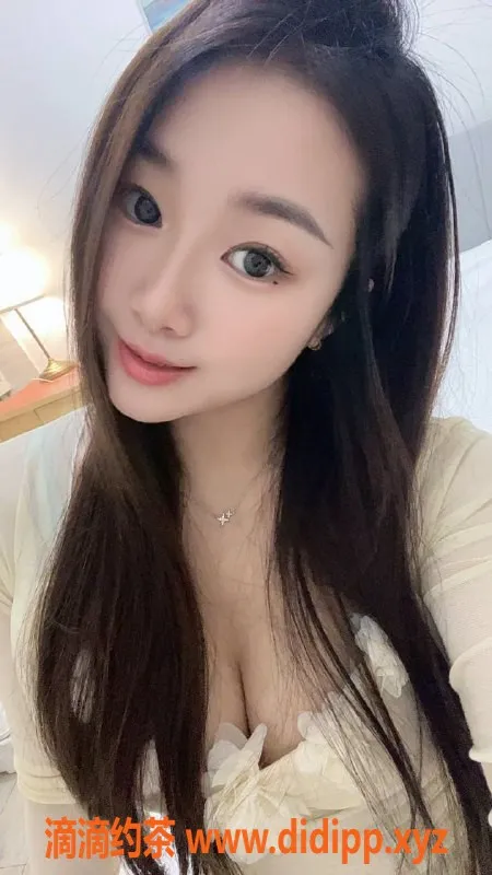 深圳楼凤资源信息,南山清栀 22岁 163cm 48kg 服务优质 800p起