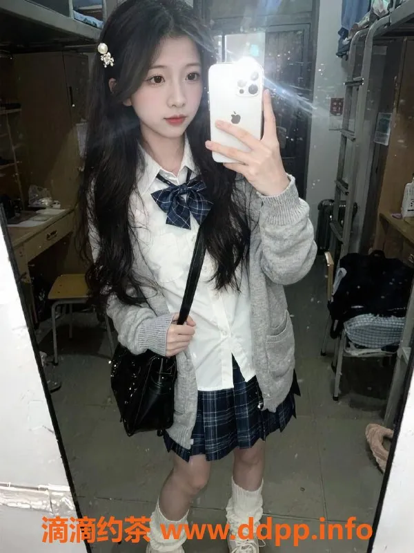 惠州楼凤-宝儿（19岁）大亚湾 性感身材陪伴