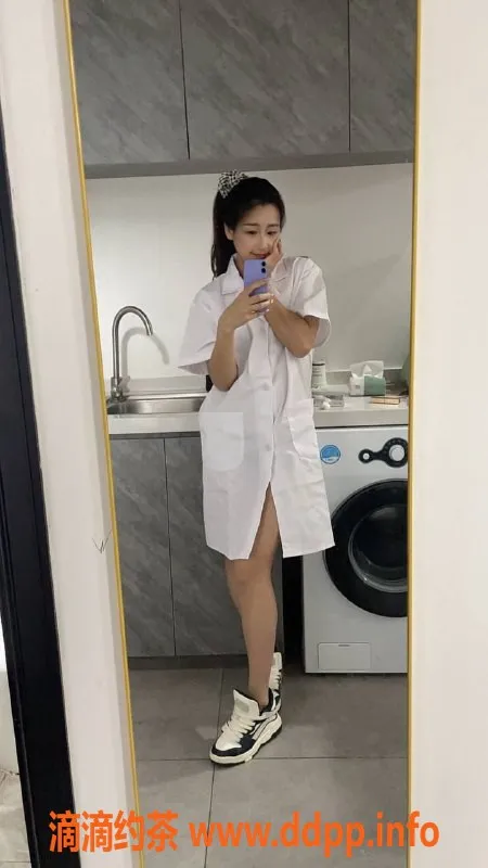 惠州楼凤-惠阳淡水小新，166cm微胖22岁，500p服务