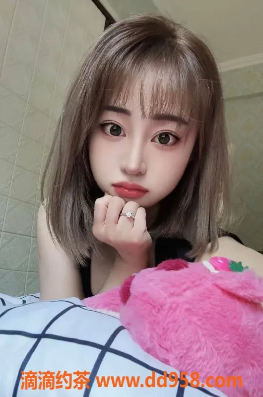 沈阳楼凤-西岗区圆圆，600元/小时的亲密体验